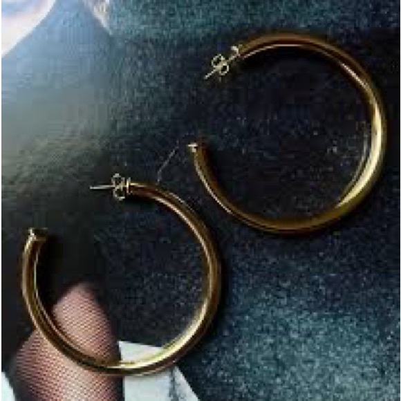 New Woman’s Boho Casual Medium Minimal Gold Tone Hoop Stud Earrings Earrings - Picture 14 of 16